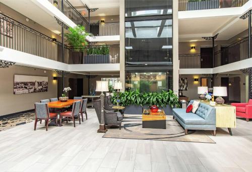 The Burgundy Hotel, Tapestry Collection by Hilton, Little Rock