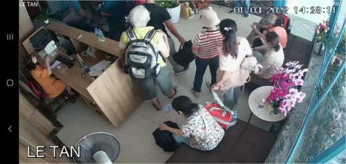 Επισκέπτες που μένουν στο Khách sạn HAWA HOTEL