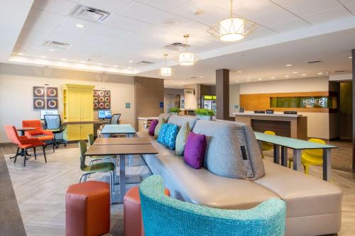 Home2 Suites By Hilton Phoenix Airport North, Az Image