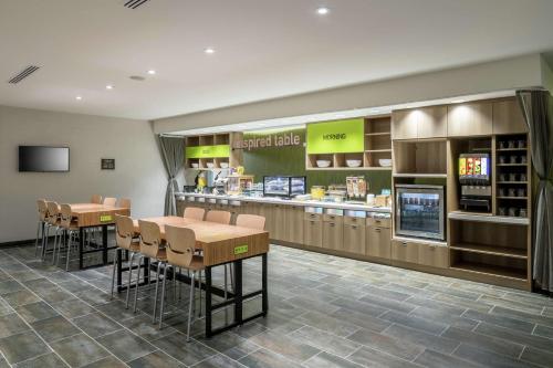Home2 Suites By Hilton Jacksonville Airport Image