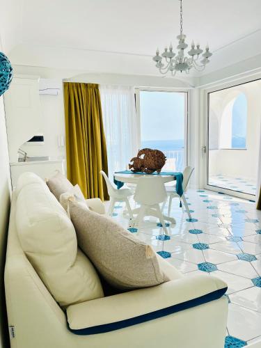 Un lugar para sentarse en Villa Dei Principi
