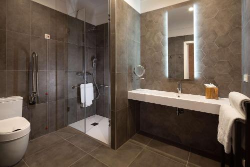 Atocha Hotel Madrid, Tapestry Collection by Hilton photo 41
