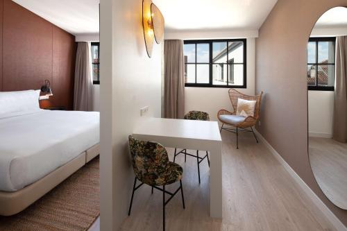 Atocha Hotel Madrid, Tapestry Collection by Hilton photo 42