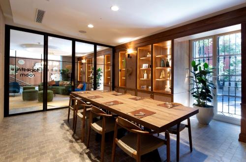 Atocha Hotel Madrid, Tapestry Collection by Hilton photo 44