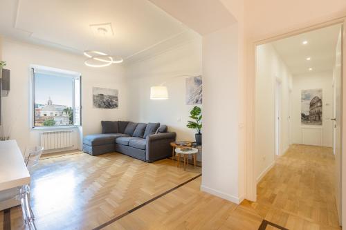 Colosseo Modern by Rental in Rome
