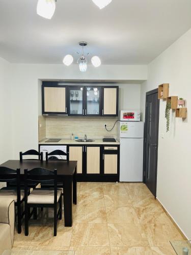 Gambar di galeri bagi Golden Sea View New di Pomorie