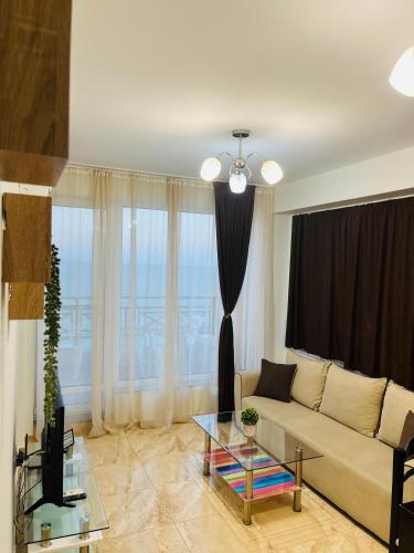 Gambar di galeri bagi Golden Sea View New di Pomorie