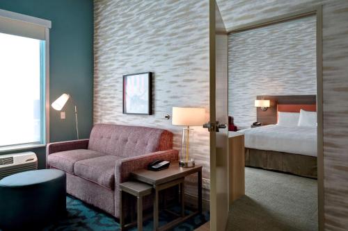Postel nebo postele na pokoji v ubytování Home2 Suites By Hilton Odessa