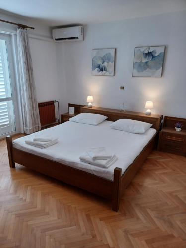 Apartments Emilija