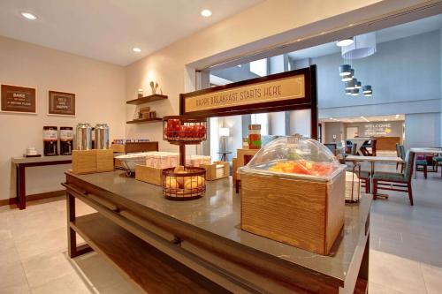 a store with a counter with food on it at Hampton Inn & Suites Borger in Borger