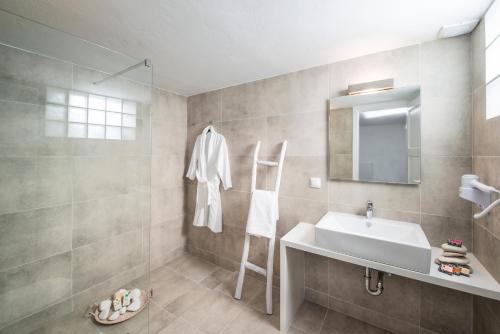 Almyra Seaside Villa with Private Pool - Sleeps 9