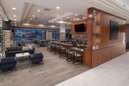 Restoran atau tempat lain untuk makan di Doubletree By Hilton Madison East