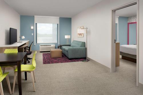 Home2 Suites by Hilton Orlando Downtown, FL Image