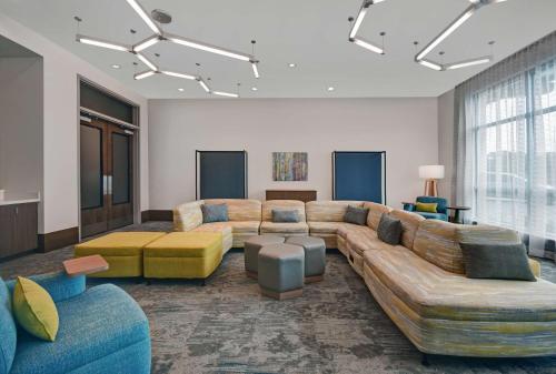 Гостиная зона в Hilton Garden Inn Houston Medical Center, TX