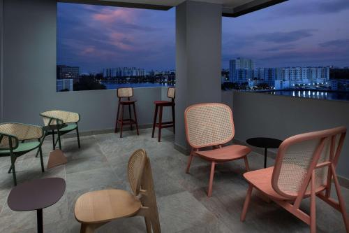 Home2 Suites By Hilton Miami Airport South Blue Lagoon photo 25