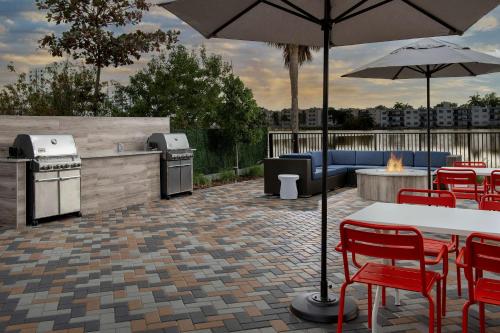 Home2 Suites By Hilton Miami Airport South Blue Lagoon photo 33