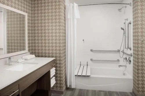 Home2 Suites By Hilton Miami Airport South Blue Lagoon photo 16