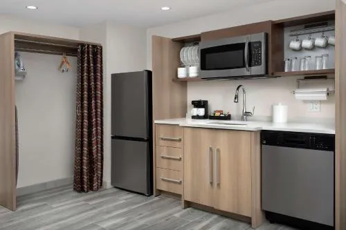 Home2 Suites By Hilton Miami Airport South Blue Lagoon photo 5