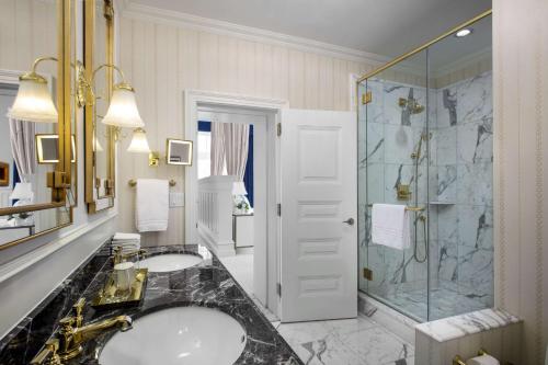 Waldorf Astoria Washington DC Image
