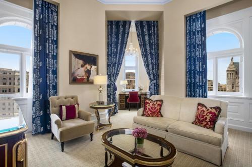 Waldorf Astoria Washington DC Image
