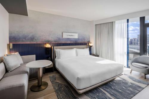 The Morrow Washington Dc, Curio Collection By Hilton Image