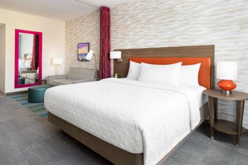 Home2 Suites By Hilton North Scottsdale Near Mayo Clinic Image
