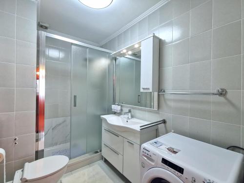 Apartments Mira
