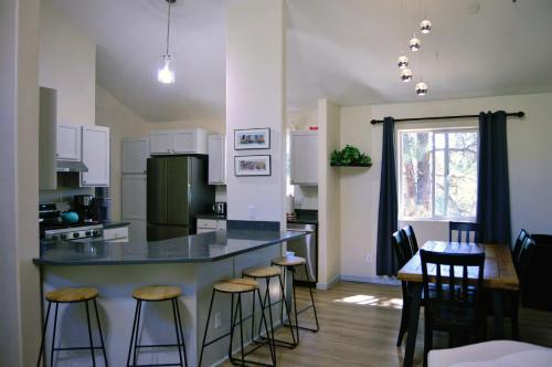 210 Forest Ridge Drive – Фота 5