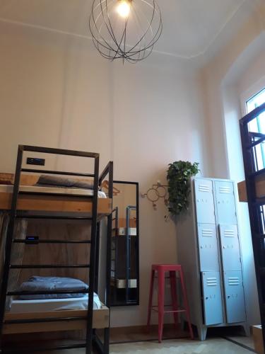 5 Terre Backpackers City – Photos 4