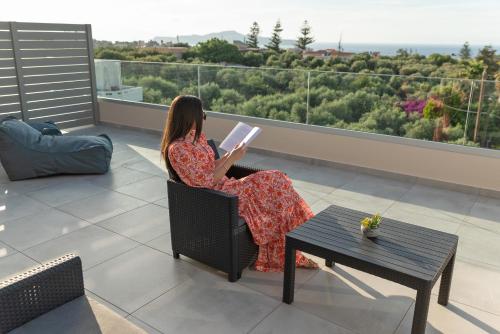 Χώρος καθιστικού στο Oliva Verde Residences