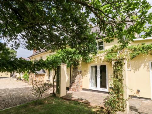 Oak Tree Cottage