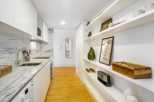 WHome Central 1-Bed w/ Top View perfect to Explore Porto