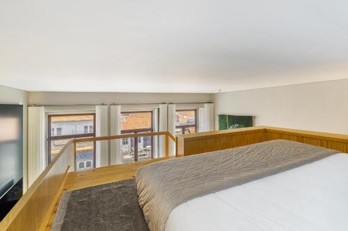 WHome Central 1-Bed w/ Top View perfect to Explore Porto