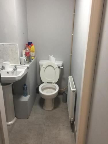 Um banheiro em The Mall