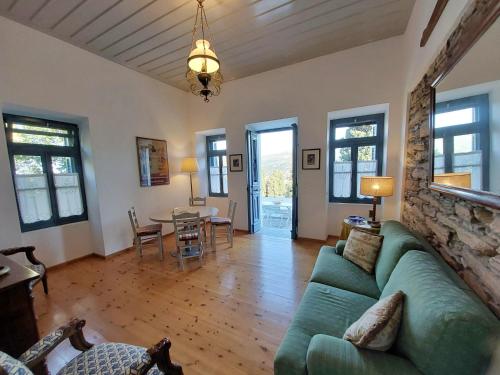 Gallery image of Casa Irene est 1880 in Andros