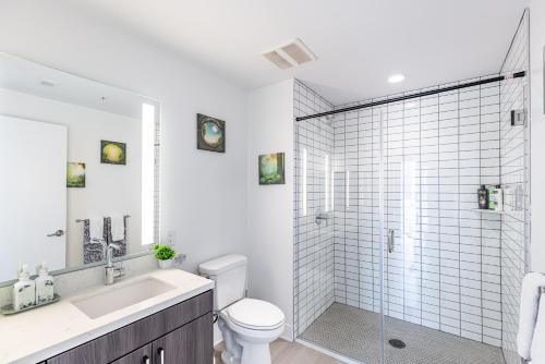 Top Floor 3 Bed 3 Bath Penthouse Living In Luxury photo 37