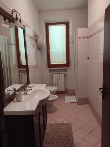 Kylpyhuone majoituspaikassa Il Colombaiolo