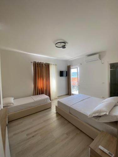 Fotografie z fotogalerie ubytování Helena Hotel v destinaci Shëngjin