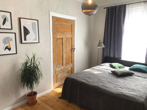 Ένα ή περισσότερα κρεβάτια σε δωμάτιο στο 3 bedroom apartment near the city center