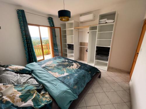 Ένα ή περισσότερα κρεβάτια σε δωμάτιο στο bellevue