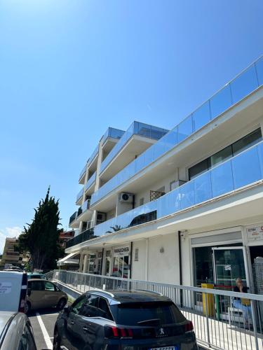 Fotografie z fotogalerie ubytování Appartamento nuovo in prima fila mare v destinaci Alba Adriatica