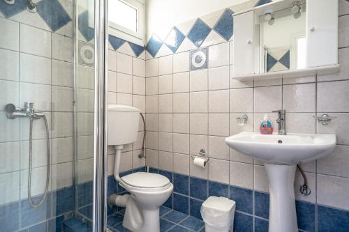A bathroom at Ionian Balcony 2