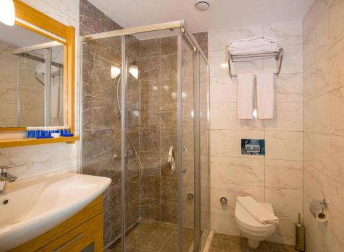 A bathroom at My Marin Otel