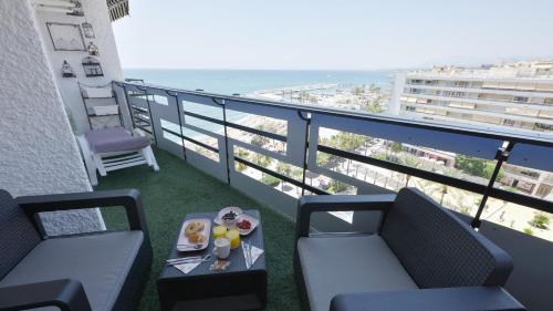 La Mar de Venus - Luxury Views in Puerto Deportivo photo 11
