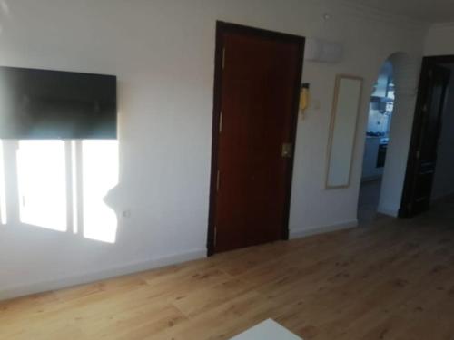 Μια τηλεόραση ή/και κέντρο ψυχαγωγίας στο Apartamento/Flat San Fernando Cádiz