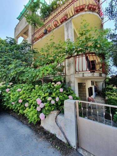 Apartment in Brodarica with balcony, air conditioning, WiFi 5185-2