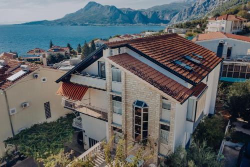 Afbeelding uit fotogalerij van Apartmani Miljak Omiš in Omiš