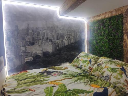 Céntrico y cosmopólita