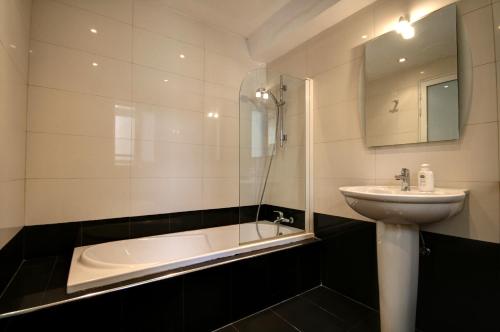 Un baño de Old Mint No2