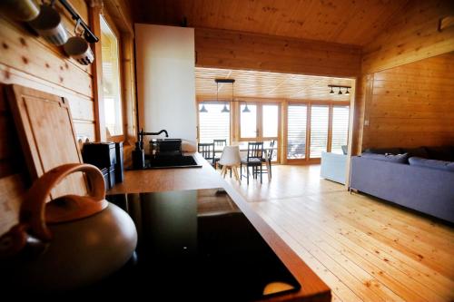 Ruang duduk di Domek Całoroczny Powidz tel 512-589-997